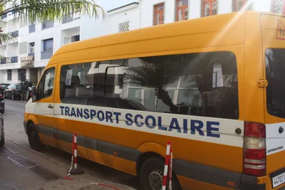 Élèves en trajet scolaire sécurisé